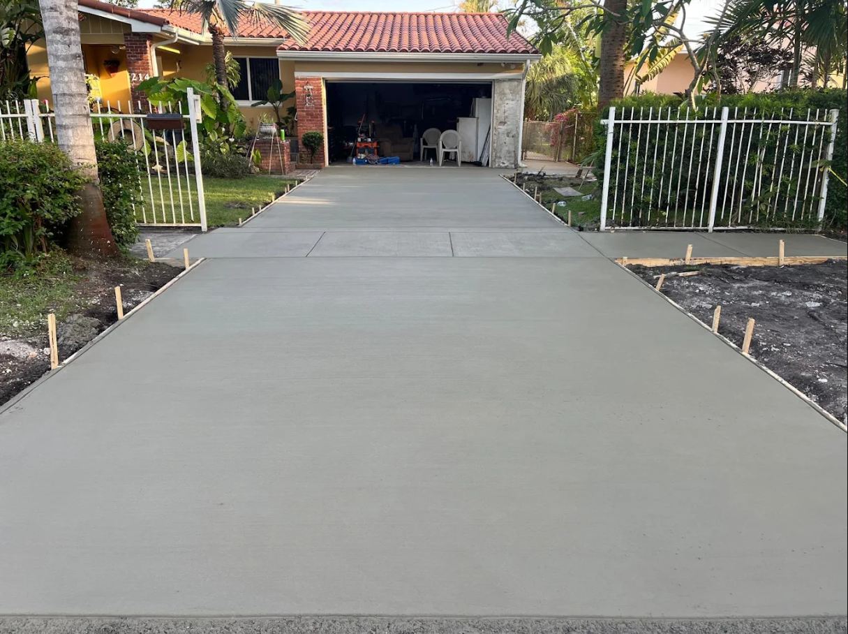 Concrete driveway installation in Pembroke Pines, FL