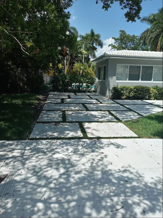 Decorative concrete patio in Deerfield Beach, FL