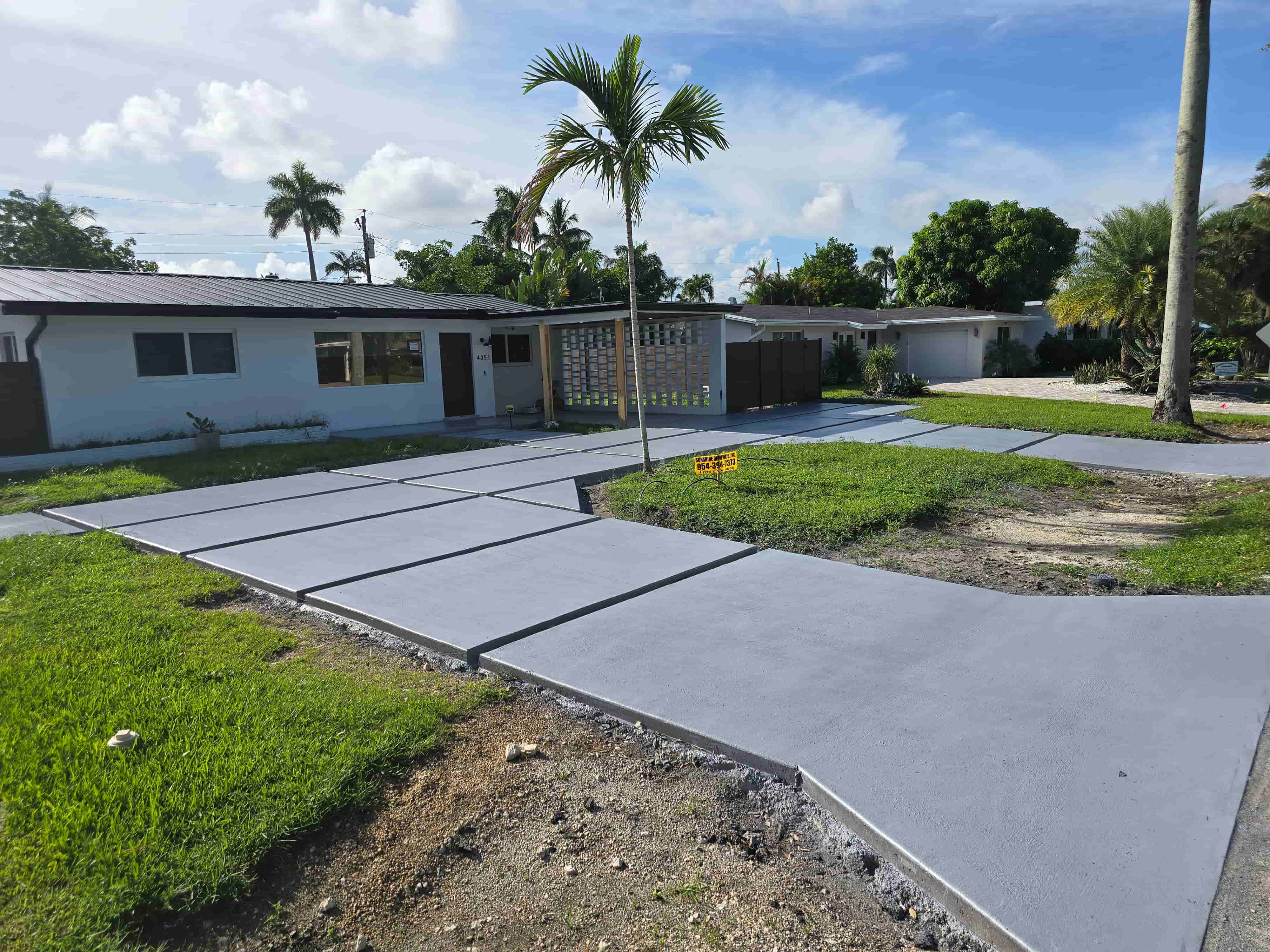 Decorative concrete pool deck in Coconut Creek, FL
