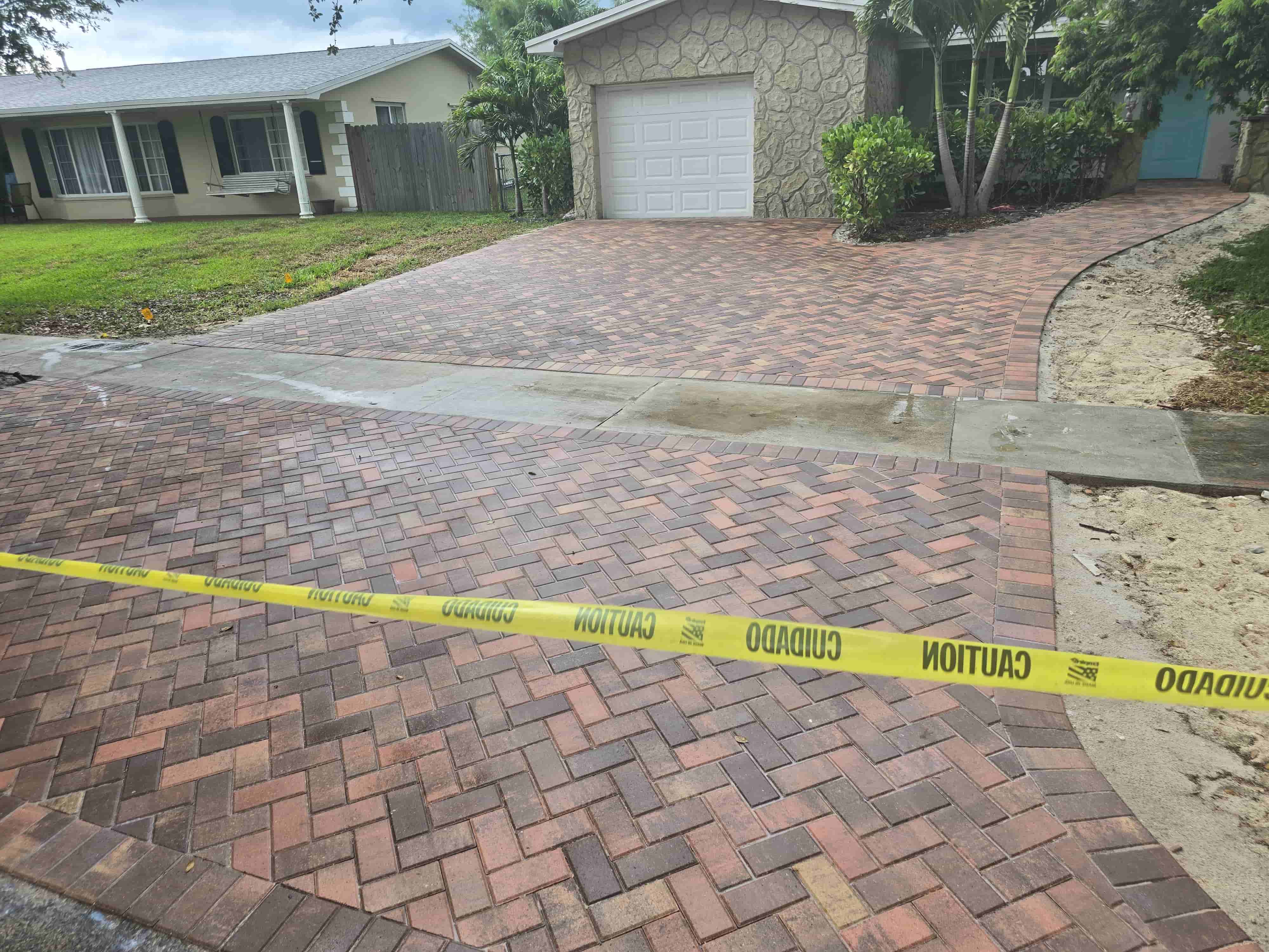 Exposed aggregate driveway in Wellington, FL